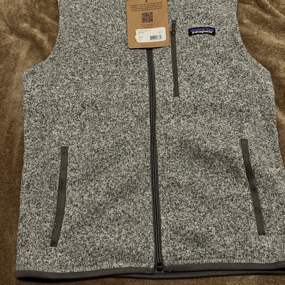 Patagonia , XS Gray , brand new